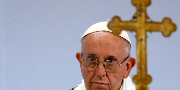 Premiere rencontre entre macron et le pape au vatican[reuters.com]