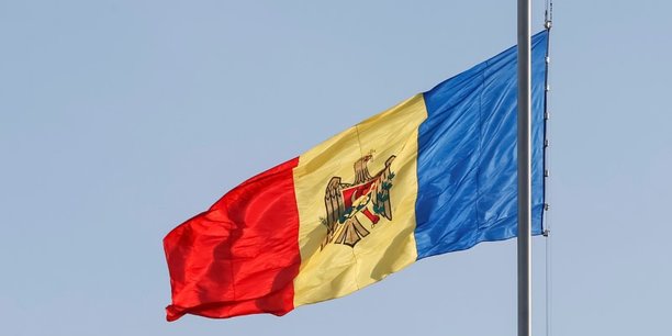 L'ue gele son aide a la moldavie a la suite d'un scrutin municipal[reuters.com]