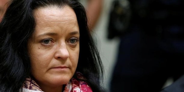 Allemagne: une neo-nazie condamnee a la reclusion a perpetuite[reuters.com]
