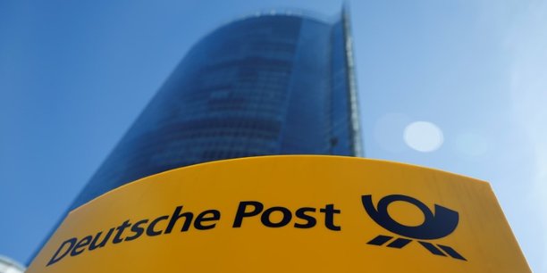 Deutsche post engage une banque pour etudier streetscooter[reuters.com]