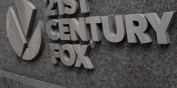 Comcast replique a fox et releve son offre sur sky[reuters.com]