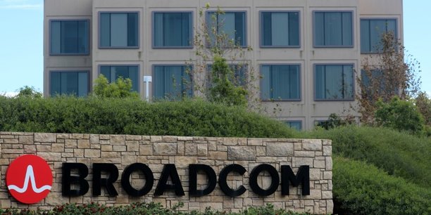 Broadcom perd 19 milliards de dollars en bourse, le prix du rachat de ca[reuters.com]