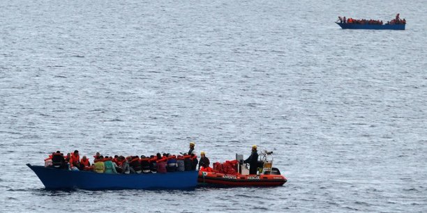Nouvelle confrontation italo-maltaise sur le sort de 450 migrants[reuters.com]