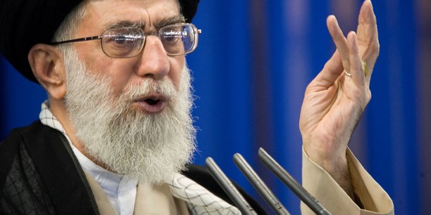 Khamenei reclame l'union nationale devant les sanctions us[reuters.com]