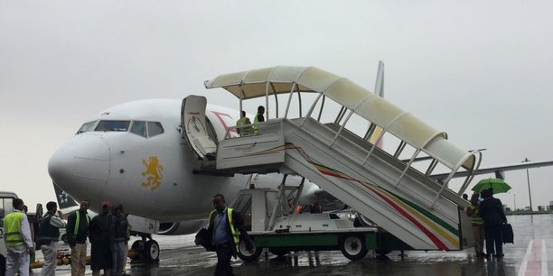Premiers vols entre l'ethiopie et l'erythree depuis 20 ans[reuters.com]