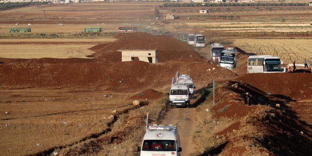 Deux villages chiites du nord-ouest de la syrie en cours d'evacuation[reuters.com]