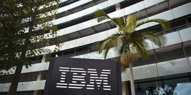 Le groupe informatique IBM a dégagé un bénéfice net de 2,4 milliards de dollars au deuxième trimestre, en hausse de 3% sur un an.