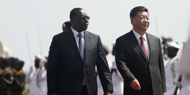 Le président Chinois Xi Jinping avec le président du Sénégal, Macky Sall, ce Samedi 21 juillet à Dakar. REUTERS / Mikal McAllister