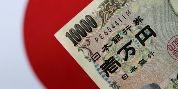 Yen et rendement a 10 ans dopes par des informations sur la banque du japon[reuters.com]