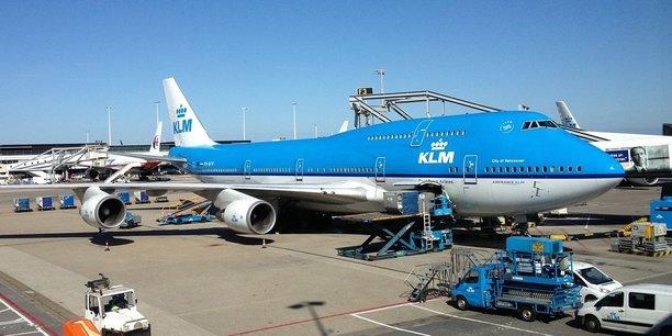Les négociations entre KLM et le syndicat se trouvent dans une impasse depuis que les pilotes ont rejeté, au printemps dernier, un projet d'accord proposé par la compagnie aérienne.
