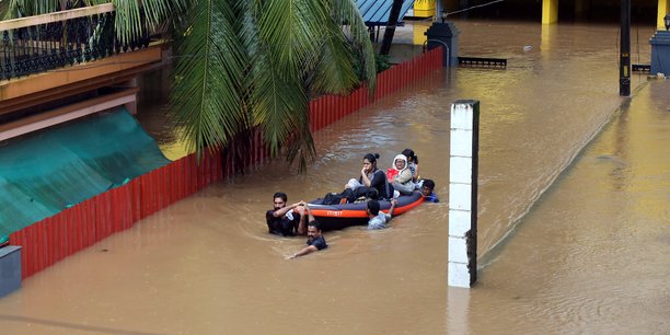 Les inondations du siecle ont fait 164 morts au kerala en inde[reuters.com]