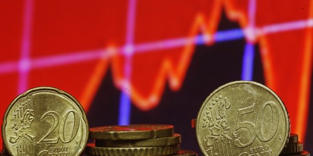 Zone euro: legere baisse de l'excedent des comptes courants[reuters.com]