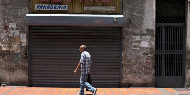 Les commercants du venezuela s'inquietent des reformes de maduro[reuters.com]