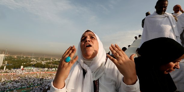 Les pelerins musulmans reunis au mont arafat pour le hadj[reuters.com]