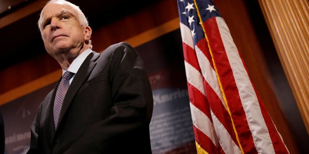Le sénateur républicain John McCain avait 81 ans