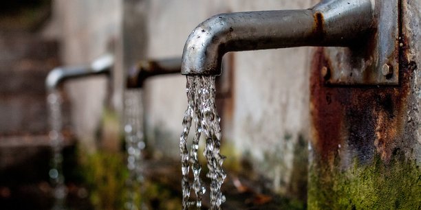 Tandis que 109 sites consomment plus de 100.000 m3 d'eau par an en Bretagne, la CCI indique que « la question de l'eau est devenue primordiale pour les entreprises ».