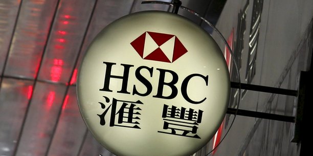 L'histoire du groupe HSBC remonte à la The Hongkong and Shanghai Banking Corporation, une banque fondée à Hong Kong par l'écossais Thomas Sutherland. C'est aujourd'hui la banque la plus importante de l'ancienne colonie britannique.
