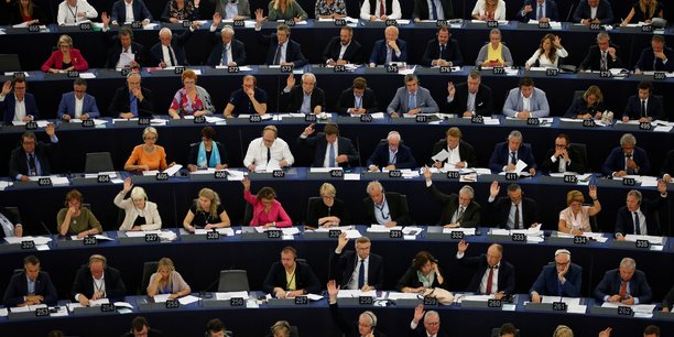 Le parlement europeen declenche une procedure contre la hongrie[reuters.com]