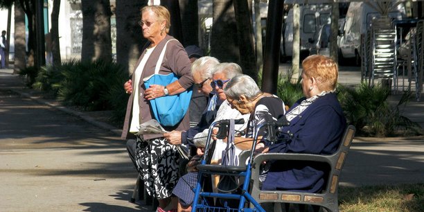 Une majorité de femmes (66 %) composent la part des seniors qui vivent sous le seuil de pauvreté.