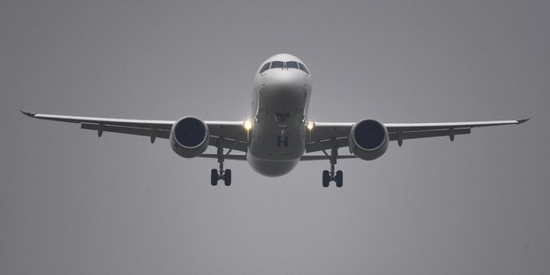 La chine met sous pression les compagnies aeriennes etrangeres[reuters.com]