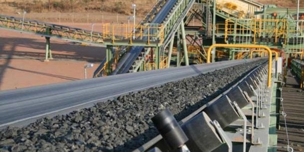 Le gisement de nickel de Munali est situé dans la province méridionale, à quelque 60 km au sud de Lusaka, la capitale de la Zambie. La zone d'implantation de la ligne de production est desservie par les réseaux routier, ferroviaire et électrique et disposerait d’importantes ressources en eau.