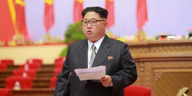 Kim jong-un invite le pape francois a pyongyang, dit seoul[reuters.com]