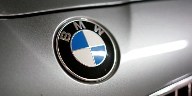 BMW va débourser 3,6 milliards d'euros pour acquérir 25% de la coentreprise qui construit et commercialise ses voitures en Chine.