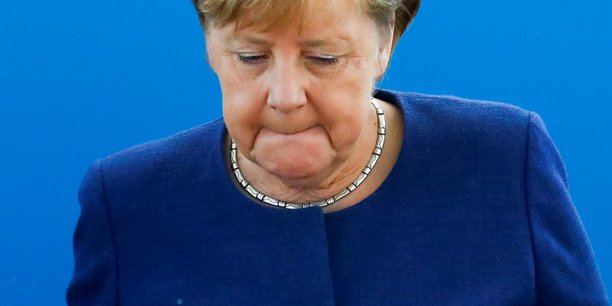 Merkel promet de retablir la confiance, apres le revers bavarois[reuters.com]