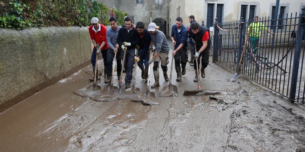 Macron dans l'aude lundi apres les inondations[reuters.com]