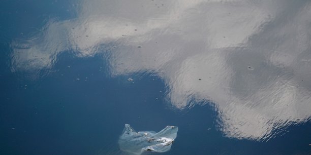 Lancement d'une etude sur la pollution plastique dans la garonne[reuters.com]
