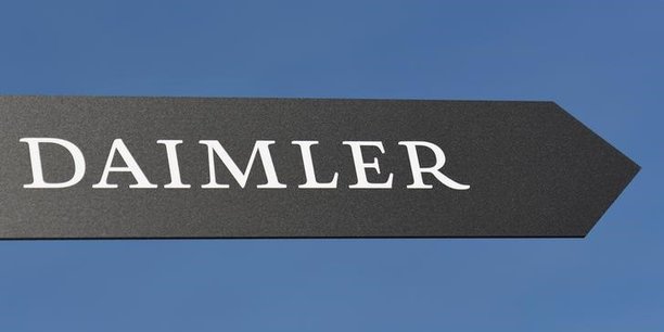 Daimler abaisse sa prevision[reuters.com]