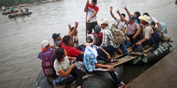 Des milliers de migrants honduriens en route vers le mexique[reuters.com]