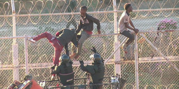 Le maroc va expulser les migrants repousses a la frontiere de melilla[reuters.com]