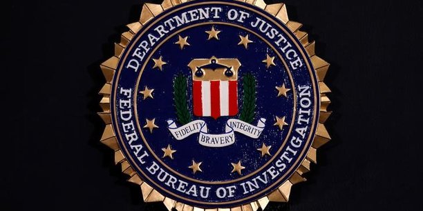 Le fbi intercepte un colis suspect adresse a un milliardaire democrate[reuters.com]