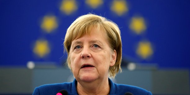 Merkel defend a son tour l'idee d'une armee europeenne[reuters.com]