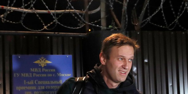 L'opposant navalny finalement autorise a sortir de russie[reuters.com]