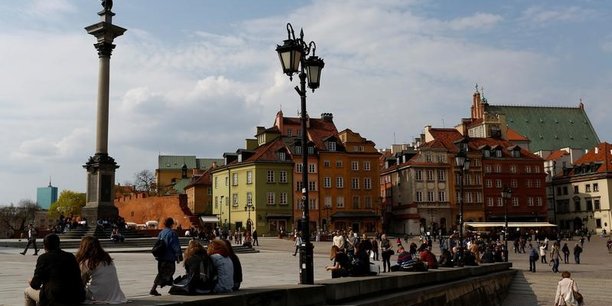 Pologne: le financement des retraites juge anticonstitutionnel[reuters.com]