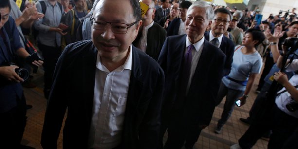 Hong kong: trois chefs du mouvement occupy plaident non coupables[reuters.com]