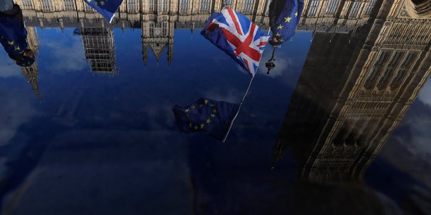 L'ue espere boucler un accord sur le brexit dimanche a bruxelles[reuters.com]