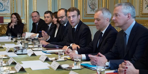 Emmanuel Macron présidant le conseil des ministres, le 27 novembre.