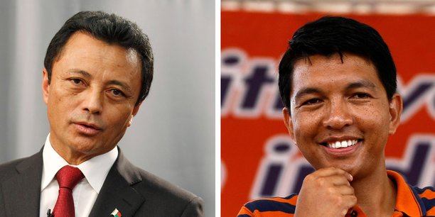 Andry Rajoelina (à droite) et Marc Ravalomanana se retrouveront le 19 décembre prochain pour le second tour de la présidentielle malgache.