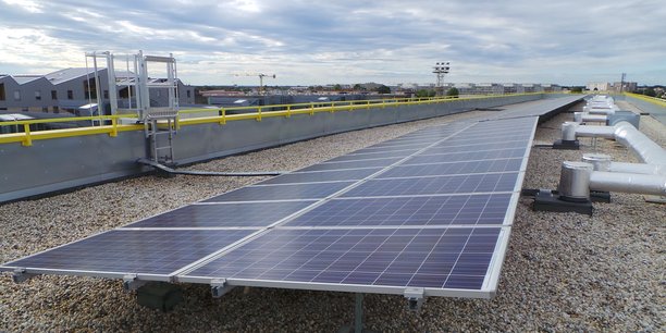 Les 260 m2 de panneaux solaires installés sur le toit de l'immeuble de Gironde Habitat ont produit 37.000 kWh en dix mois.