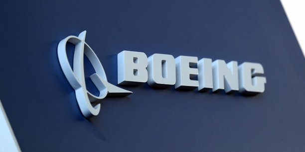 Boeing envisage une mise a jour du logiciel du 737 max[reuters.com]