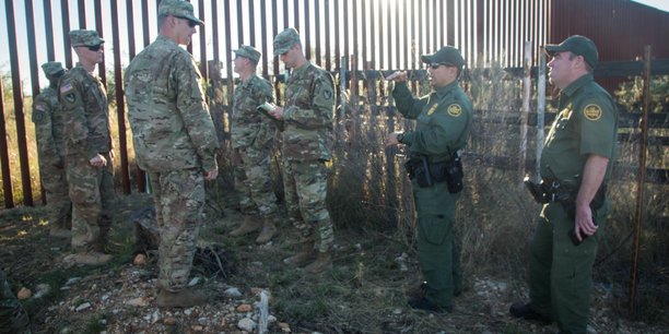 Washington veut prolonger le deploiement de soldats a la frontiere mexicaine[reuters.com]
