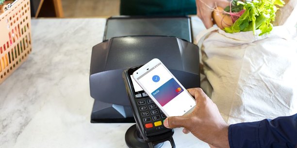 Google Pay débarque ce mardi en France avec comme partenaires les néobanques Revolut et N26 ainsi que  Boursorama Banque.