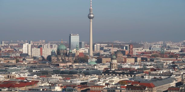 Berlin abaisse la prevision de croissance de 2018[reuters.com]