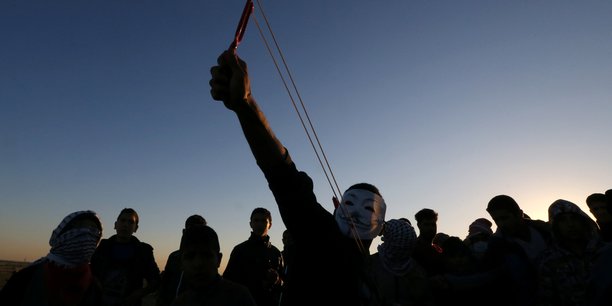 Un manifestant palestinien tue par l'armee israelienne en cisjordanie[reuters.com]