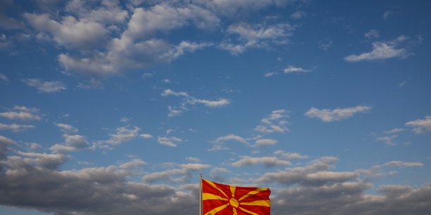 Le parlement de macedoine approuve le changement de nom du pays[reuters.com]