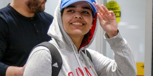 L'adolescente saoudienne en fuite est arrivee au canada[reuters.com]