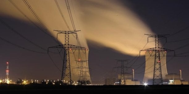 Le déséquilibre a été constaté au niveau européen par RTE, et non sur le territoire français où l'offre et la demande d'énergie étaient équilibrées. Mais pour prévenir un blackout européen, RTE a immédiatement réagi en demandant à six grands industriels ayant souscrit des contrats dits d'interruptibilité de réduire leur consommation le temps de rétablir le bon équilibre du réseau au niveau européen.